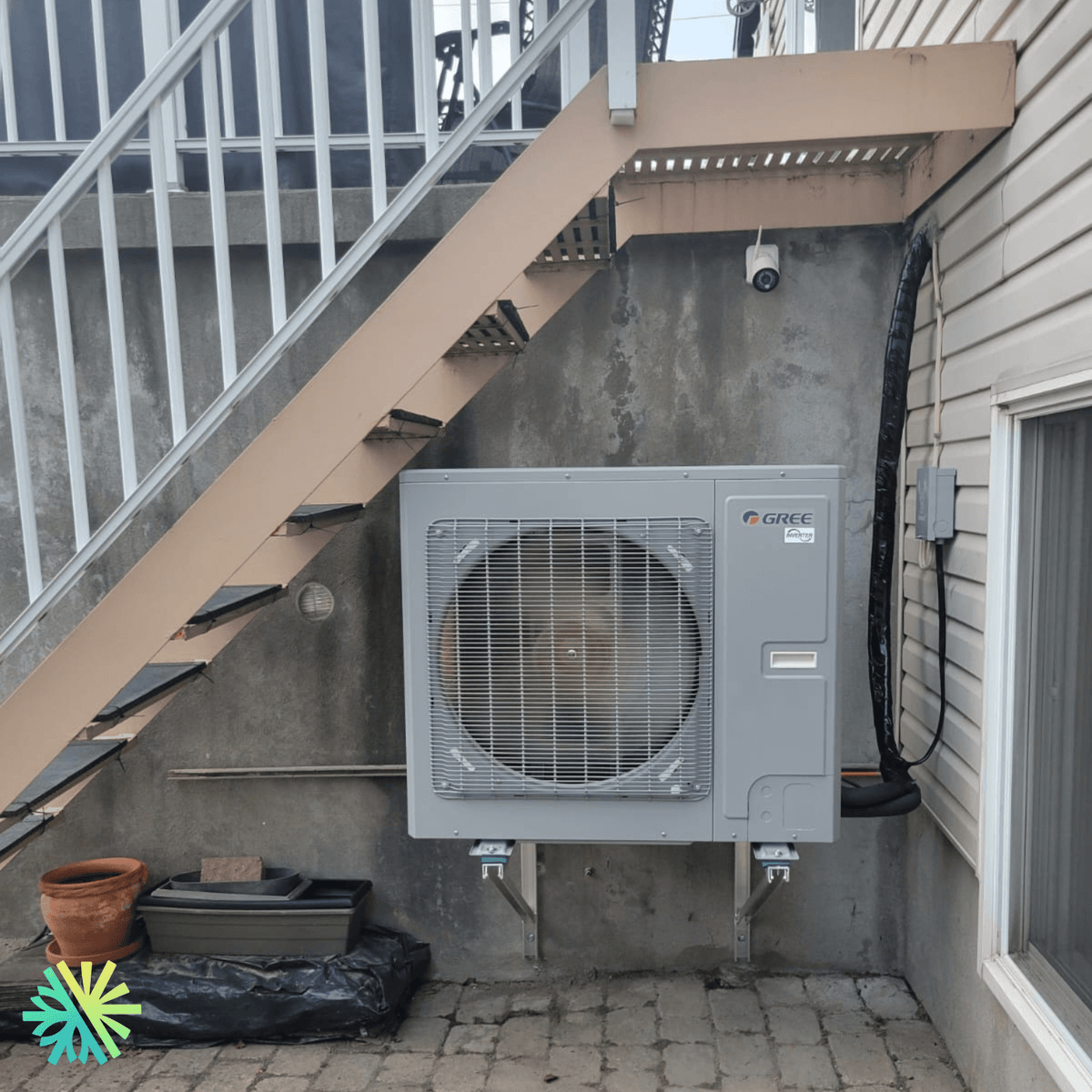 Installation of a GREE FLEXX Central Heat Pump in Montreal
