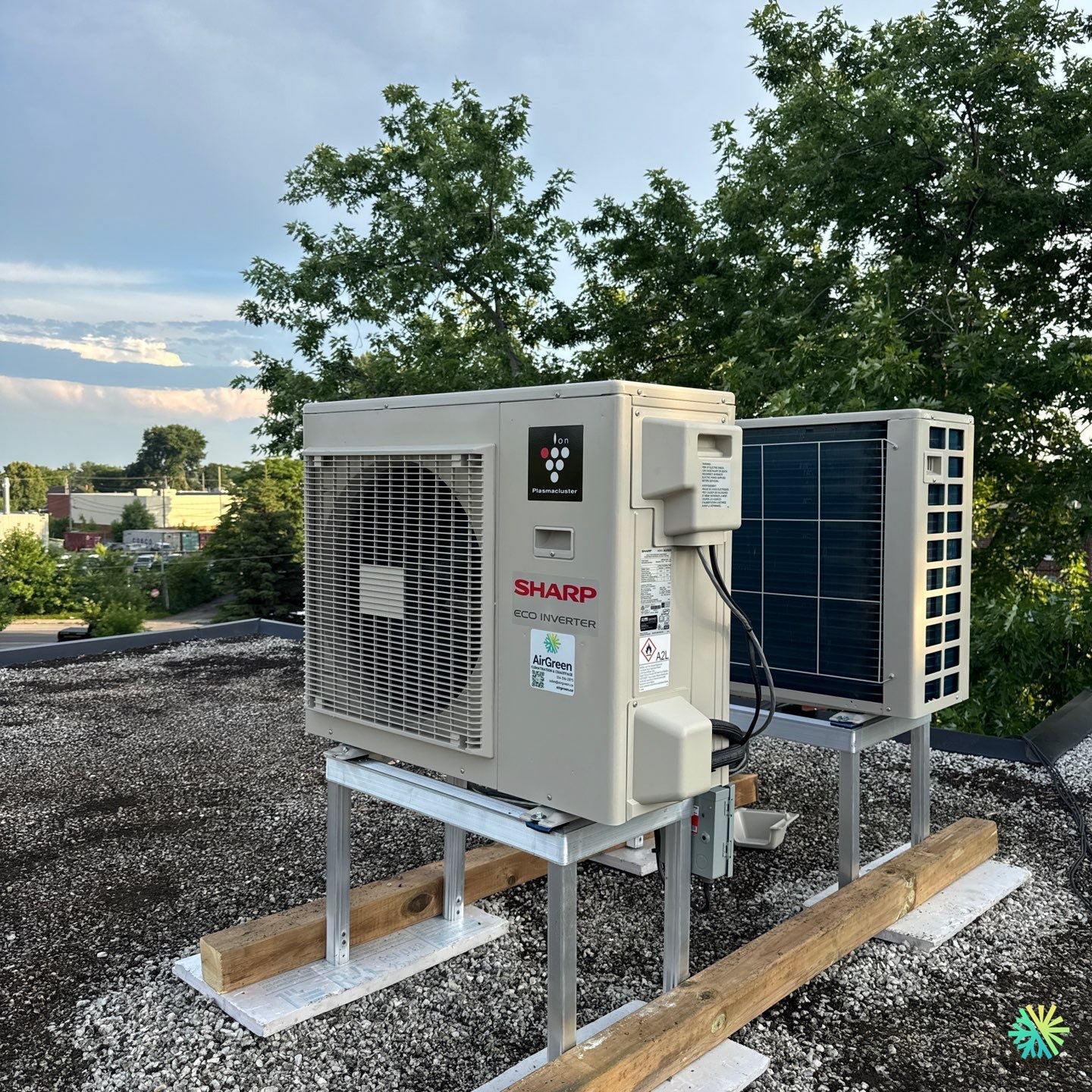 Installation d’une thermopompe murale Sharp ZU1 à Ahuntsic-Cartierville