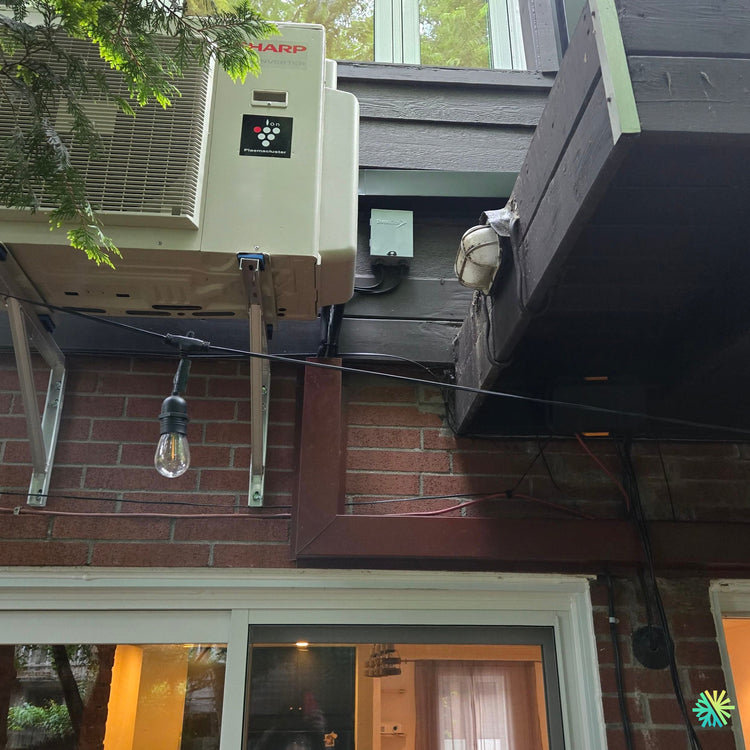 Réparation d’une thermopompe murale Sharp à Côte-des-Neiges–Notre-Dame-de-Grâce