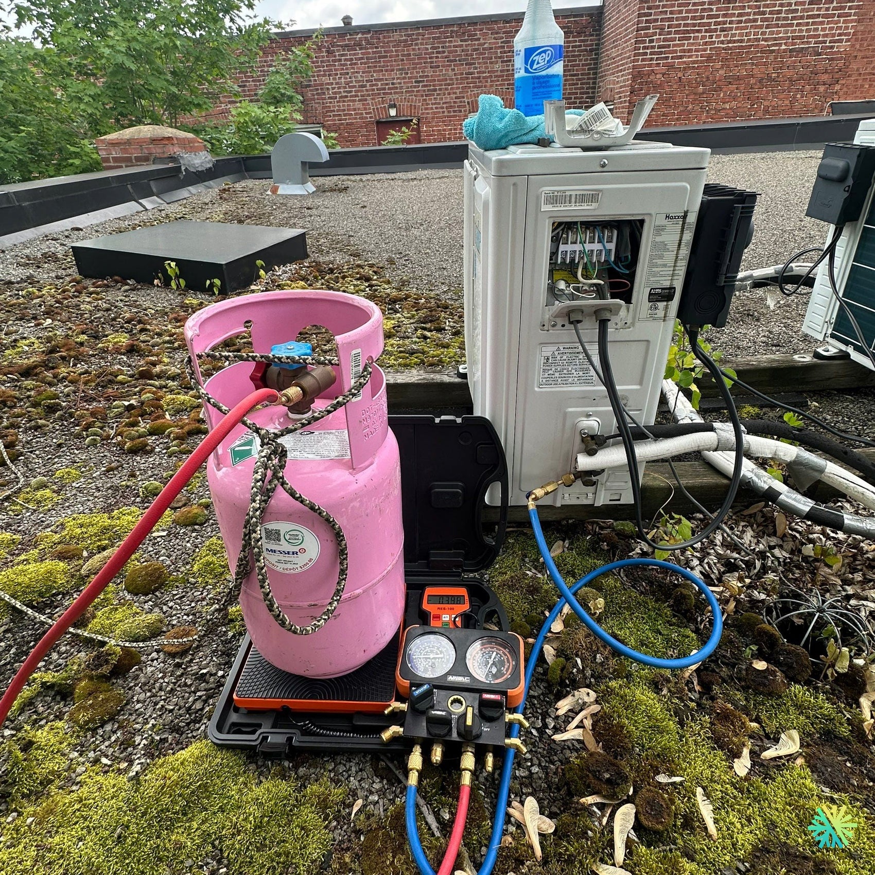 Réparation d’une thermopompe murale Haier à Côte-des-Neiges–Notre-Dame-de-Grâce