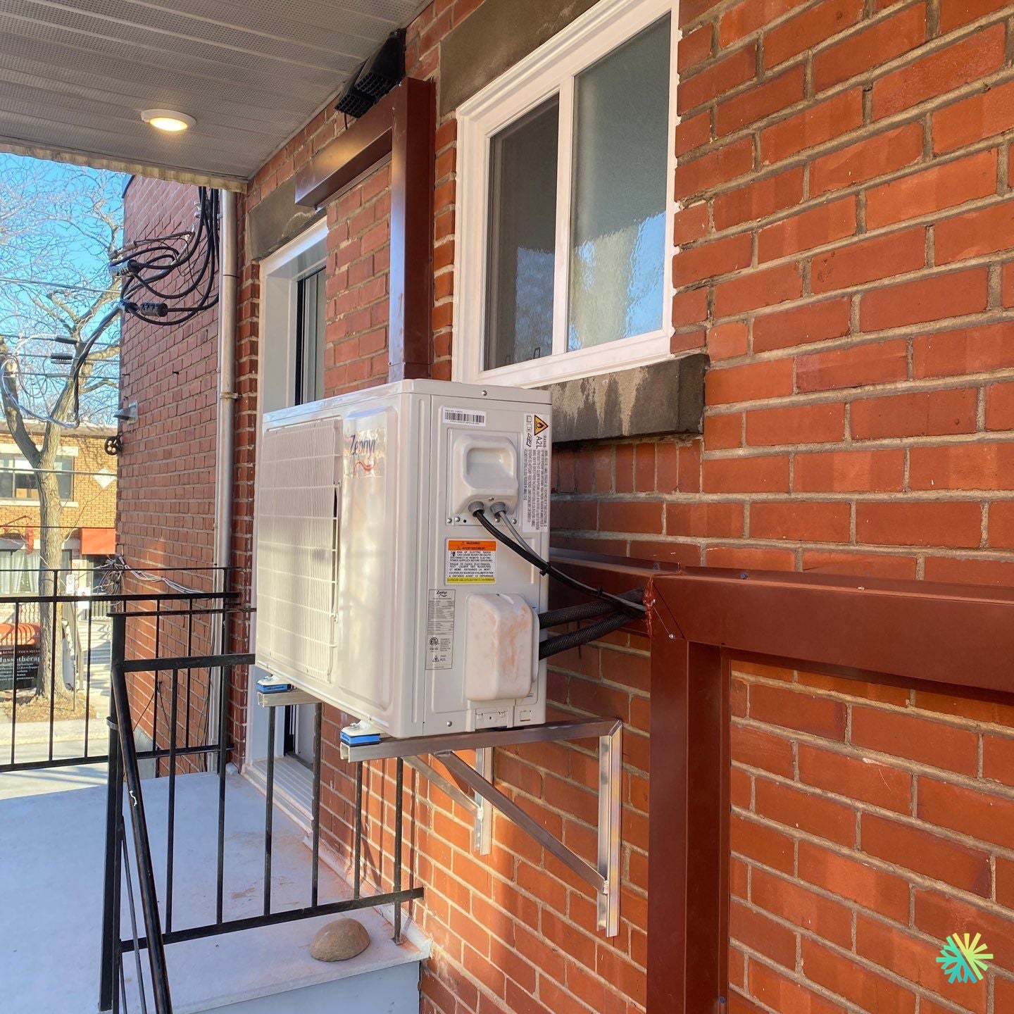 Installation d’une thermopompe murale Mitsubishi à Côte-des-Neiges–Notre-Dame-de-Grâce