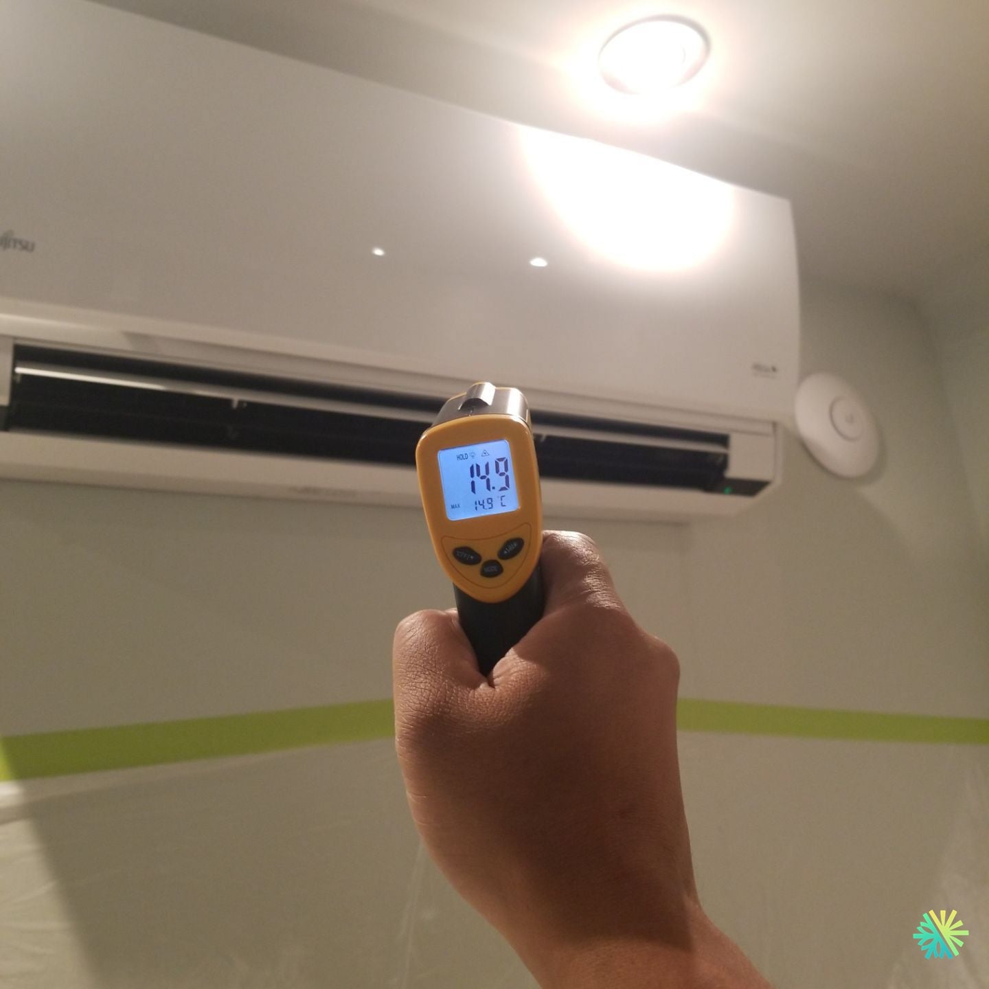 Réparation d’un climatiseur mural Fujitsu à Côte-des-Neiges