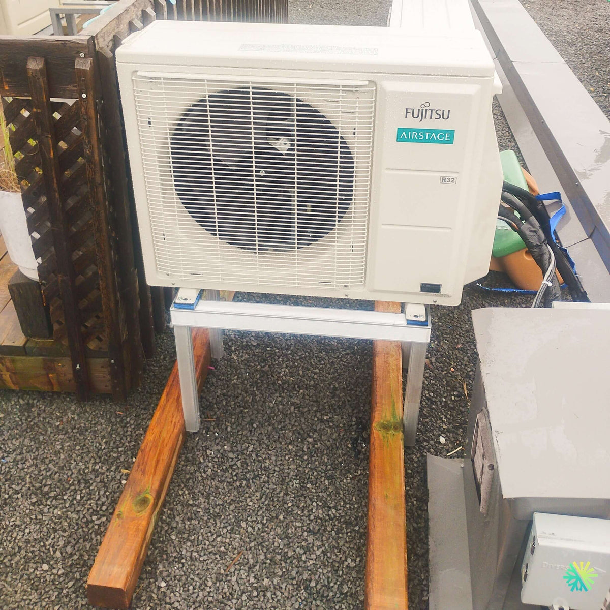 Installation d’une thermopompe murale Fujitsu AIRSTAGE Orion XLTH à Saint-Clet, Vaudreuil-Soulanges