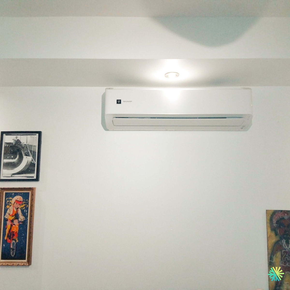 Installation of a SHARP BU DoubleZone wall-mounted heat pump in Montreal North