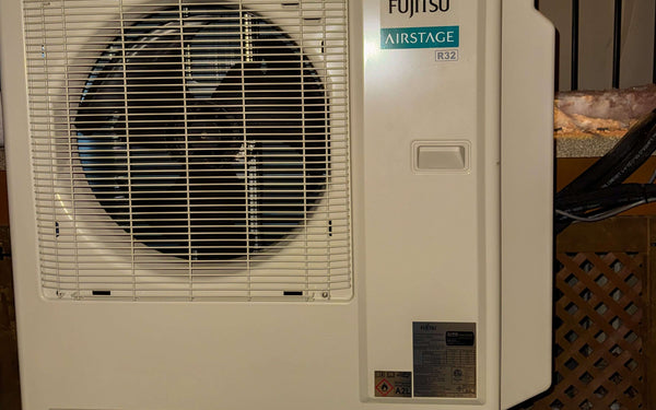 Centauri de 36 000 BTU/h installée à Laval