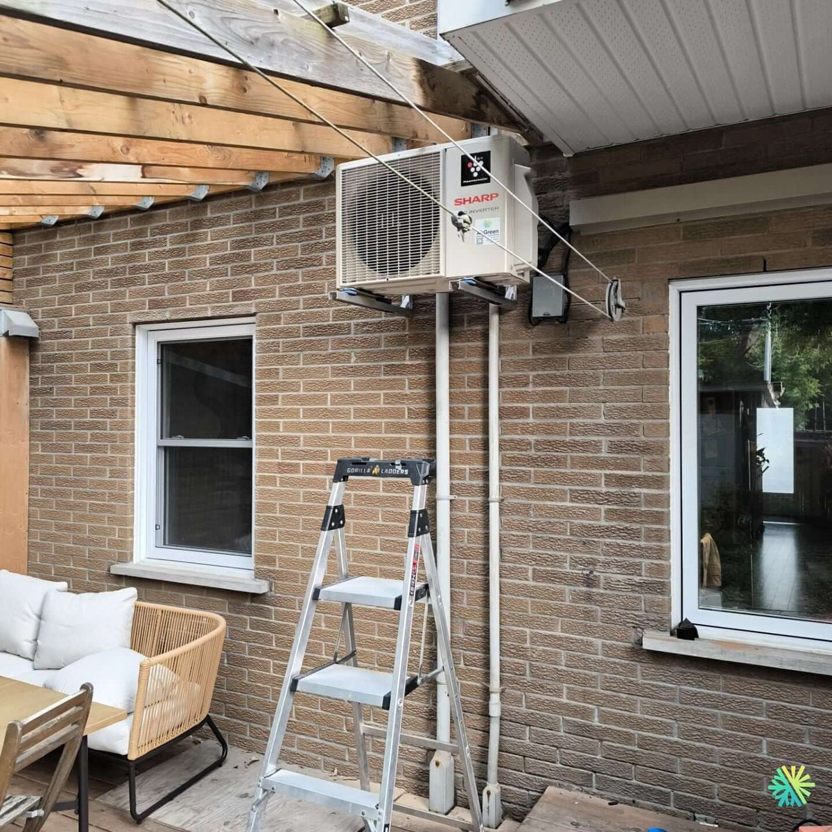 Installation d’une Sharp ZU1 thermopompe murale à Chomedey (Laval)