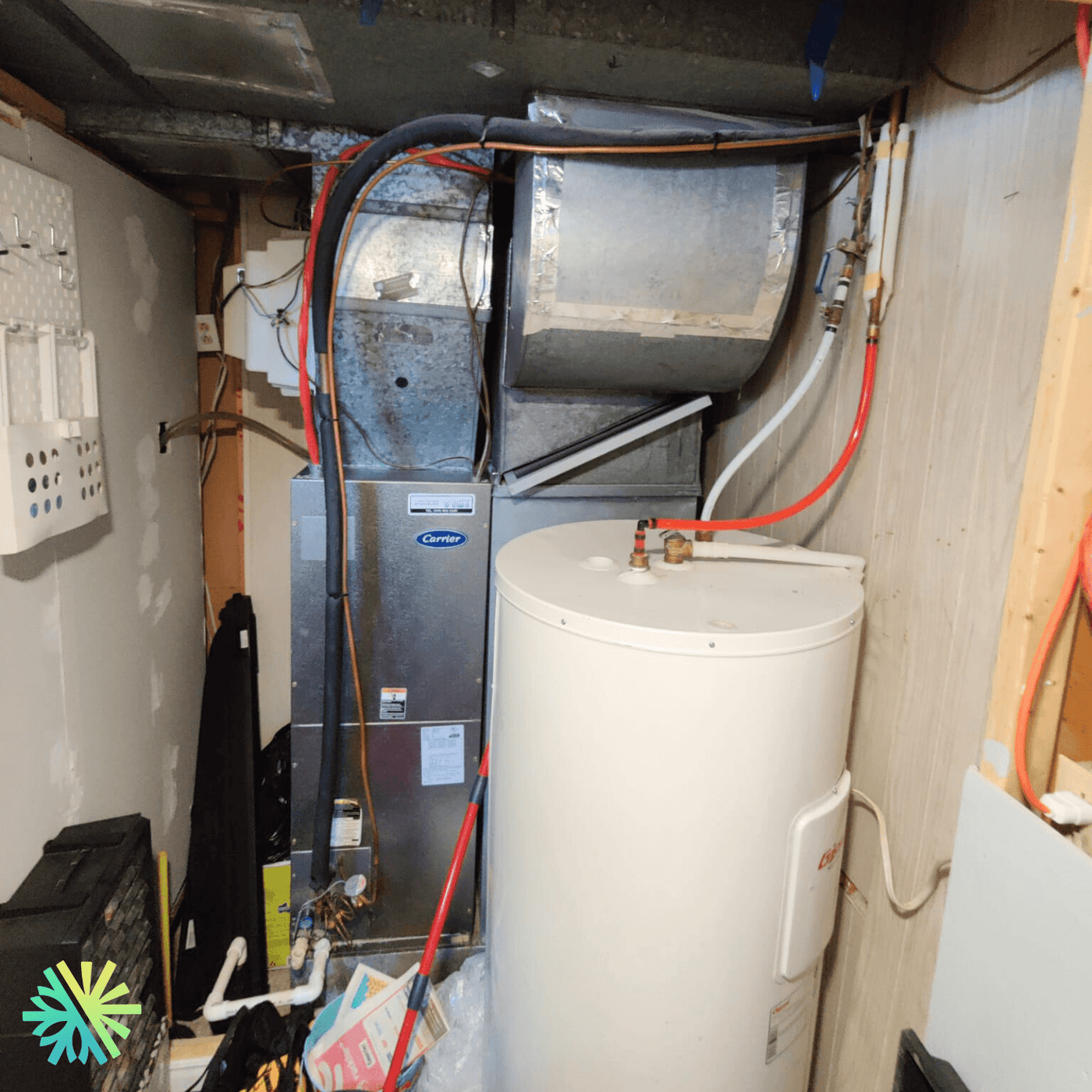 Réparation professionnelle d'un ventilo-convecteur Carrier et système de climatisation central à Longueuil