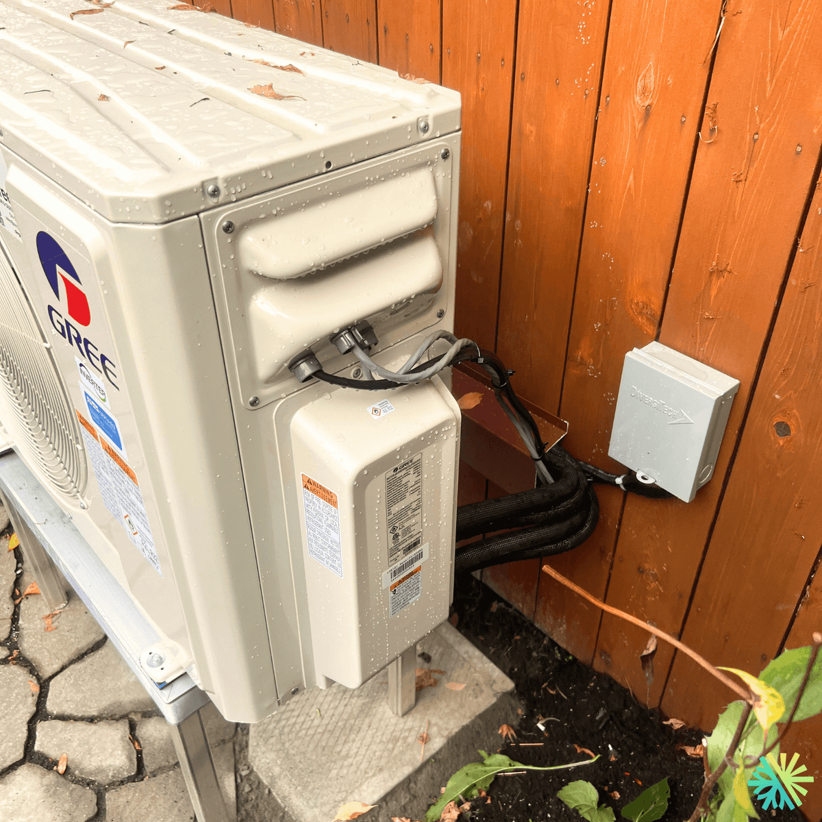 Installation of a Gree FreeMatch MultiZone heat pump in Sainte-Dorothée (Laval)