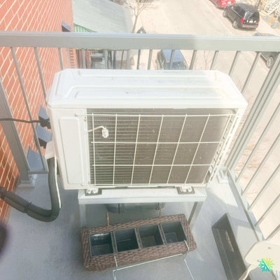 Repair of a wall-mounted heat pump in Terrebonne