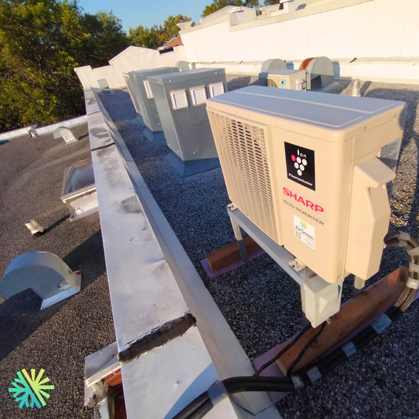 Cas réel : comment une copropriété de Longueuil a évité une crise grâce à l'installation stratégique de climatiseurs muraux