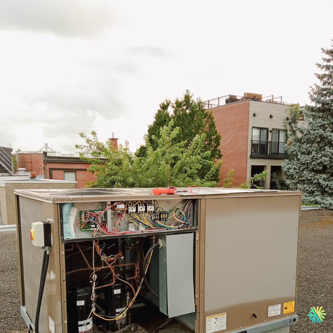 Étude de cas : comment AirGreen a optimisé la climatisation et le chauffage d’un centre sportif sur la Rive Sud