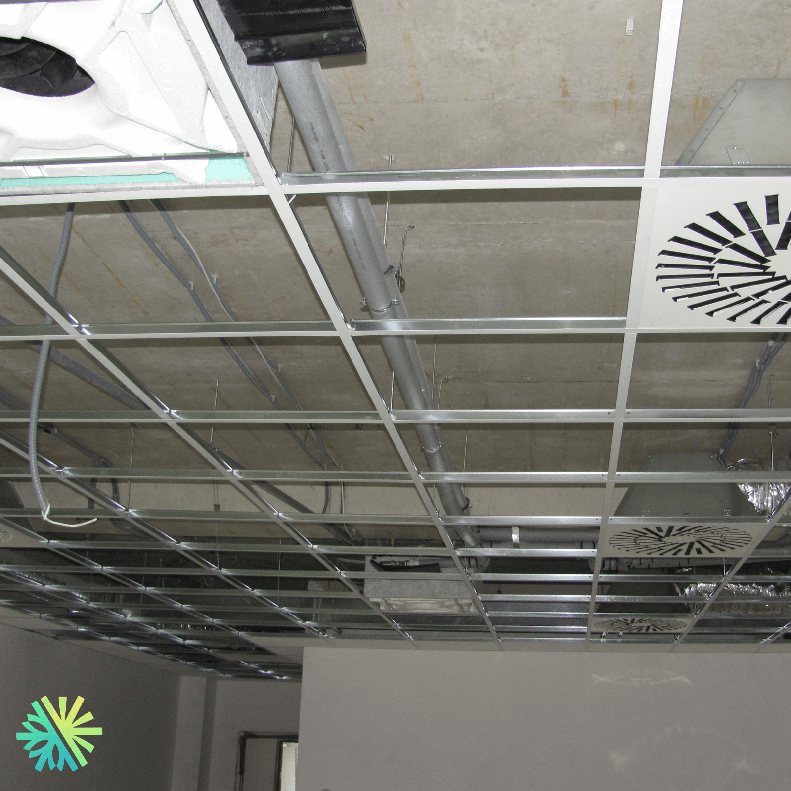 Installation de CVC Commercial à Anjou, Montréal