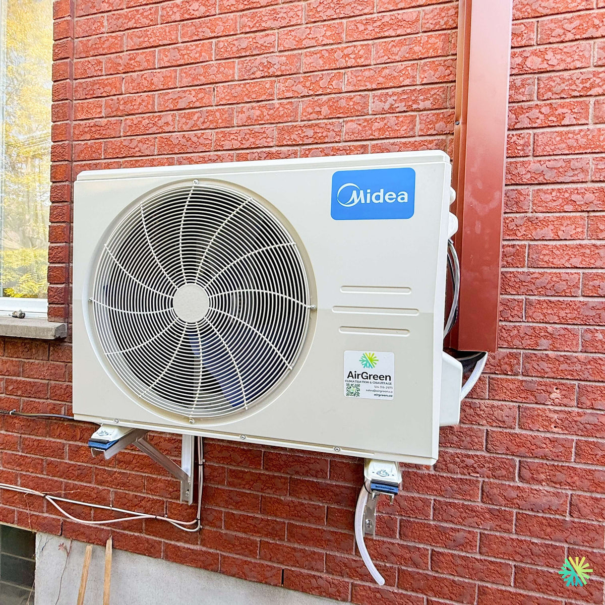 Installation d’une thermopompe murale MIDEA MIDEA35 à Contrecœur, sur la Rive-Sud