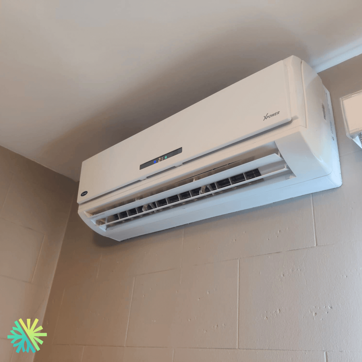 Réparation d’une thermopompe murale Carrier à Châteauguay