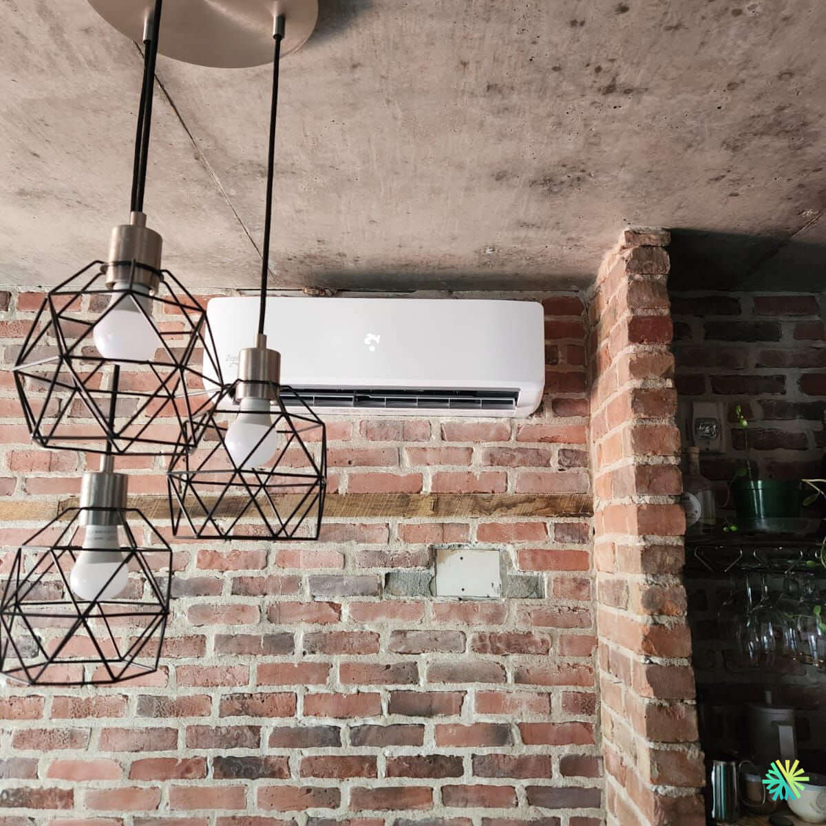 Installation of a Zephyr (R-32 range) wall-mounted heat pump in Le Sud-Ouest
