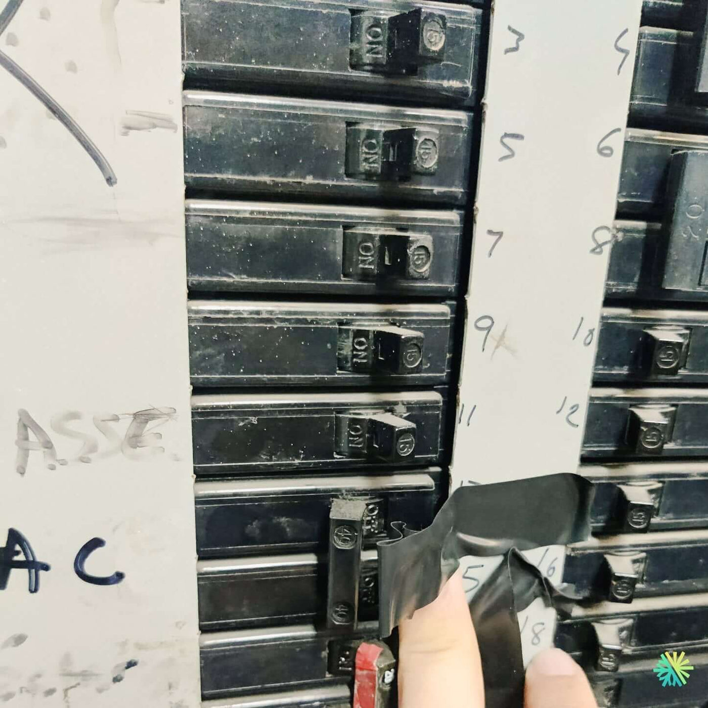 Plinthes électriques vs thermopompe multizone : le match qui va changer votre facture d’électricité
