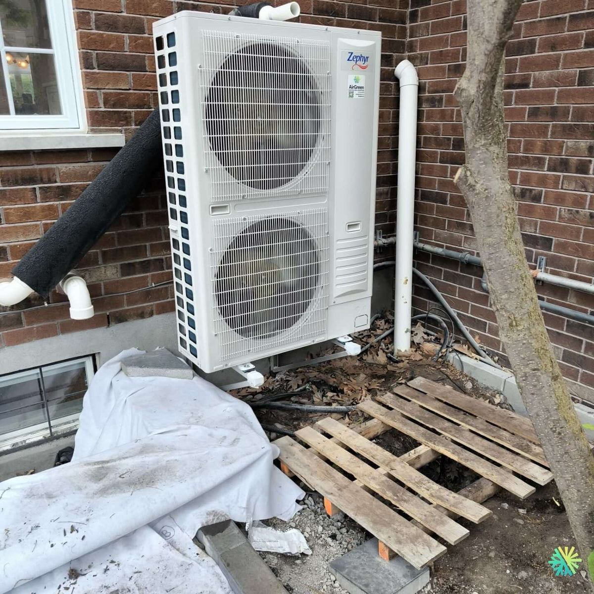 Installation of a Zephyr central heat pump in Villeray–Saint-Michel–Parc-Extension