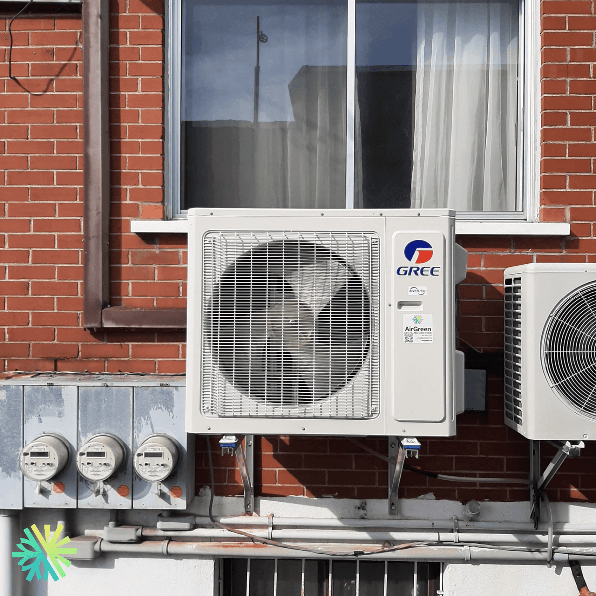 Installation of a Gree Sapphire Wall-Mounted Heat Pump in Montreal