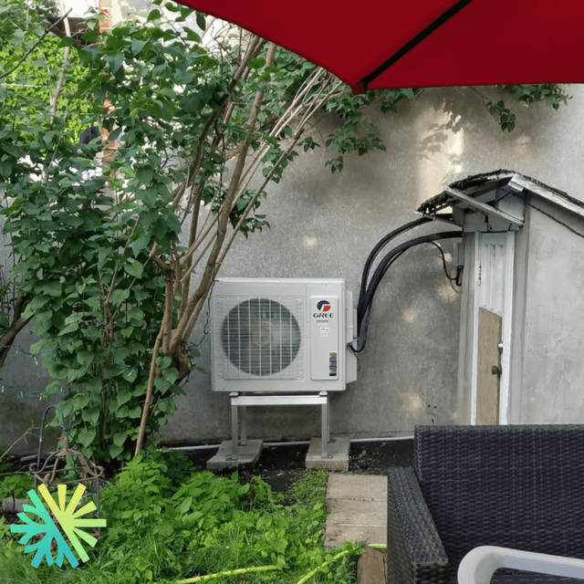 Installation of a Gree FreeMatch Extreme DoubleZone Heat Pump in Outremont, Montreal