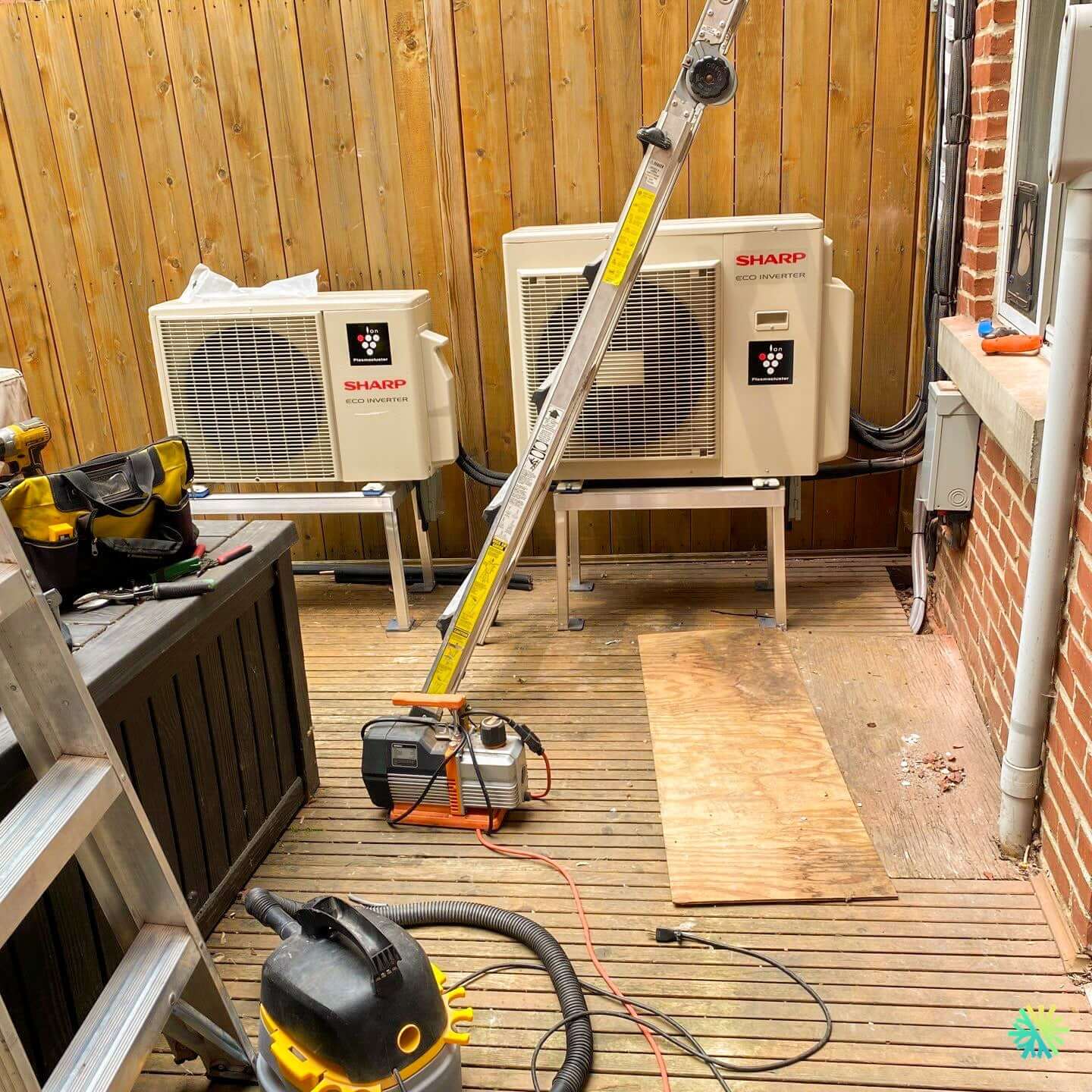 Témoignages : Ces Montréalais expliquent comment leur thermopompe multizone améliore leur sommeil chaque nuit