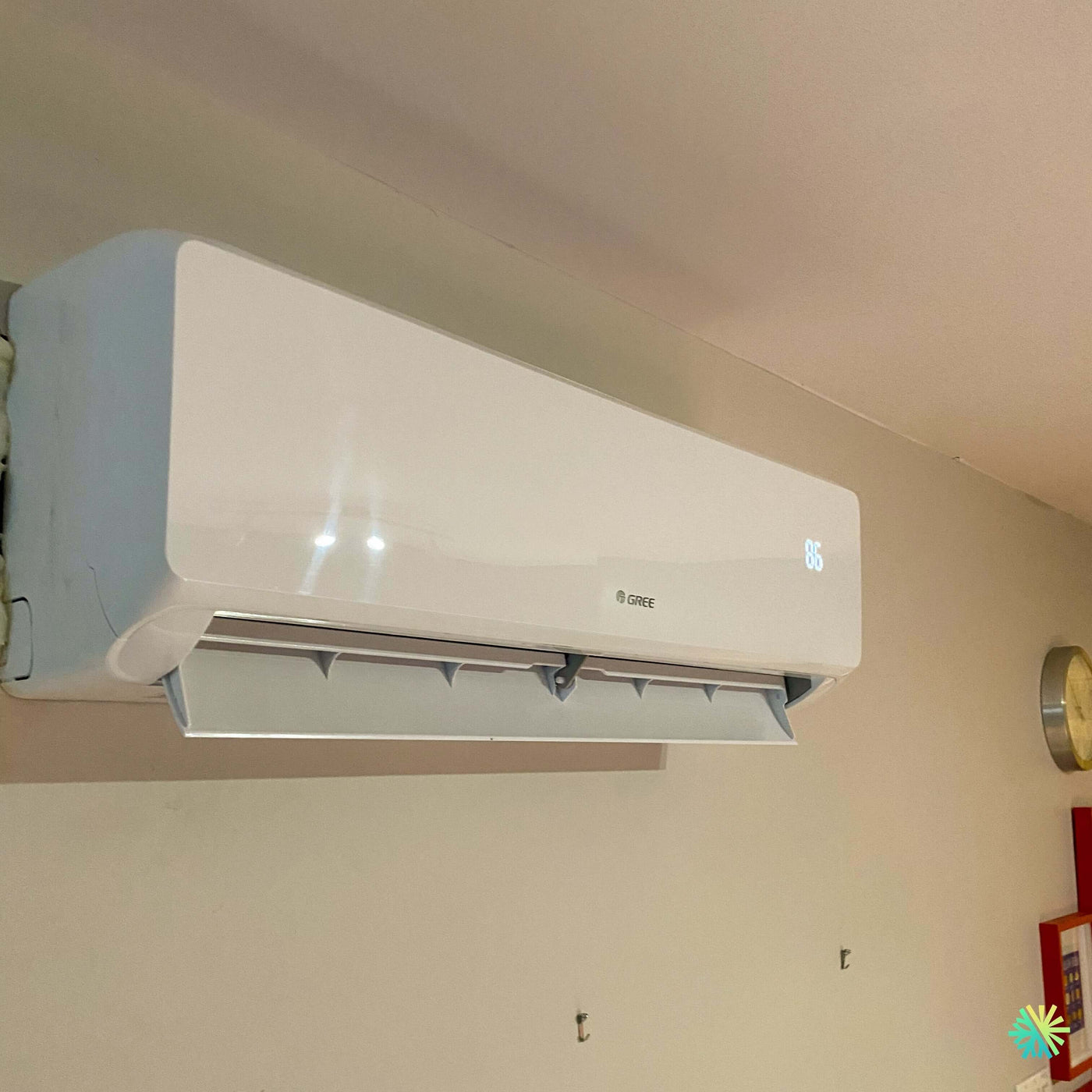 Installation d’une thermopompe GREE FREE MATCH R32 Quad-Zone à 4 têtes dans le Vieux-Port de Montréal