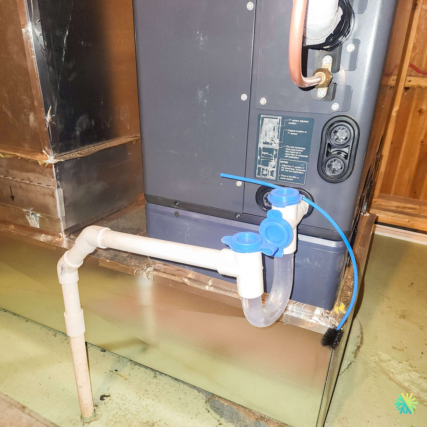 Installation d’une fournaise électrique MIDEA EVOX G3 5 tonnes avec système central Air Handler à Pont-Viau, Laval