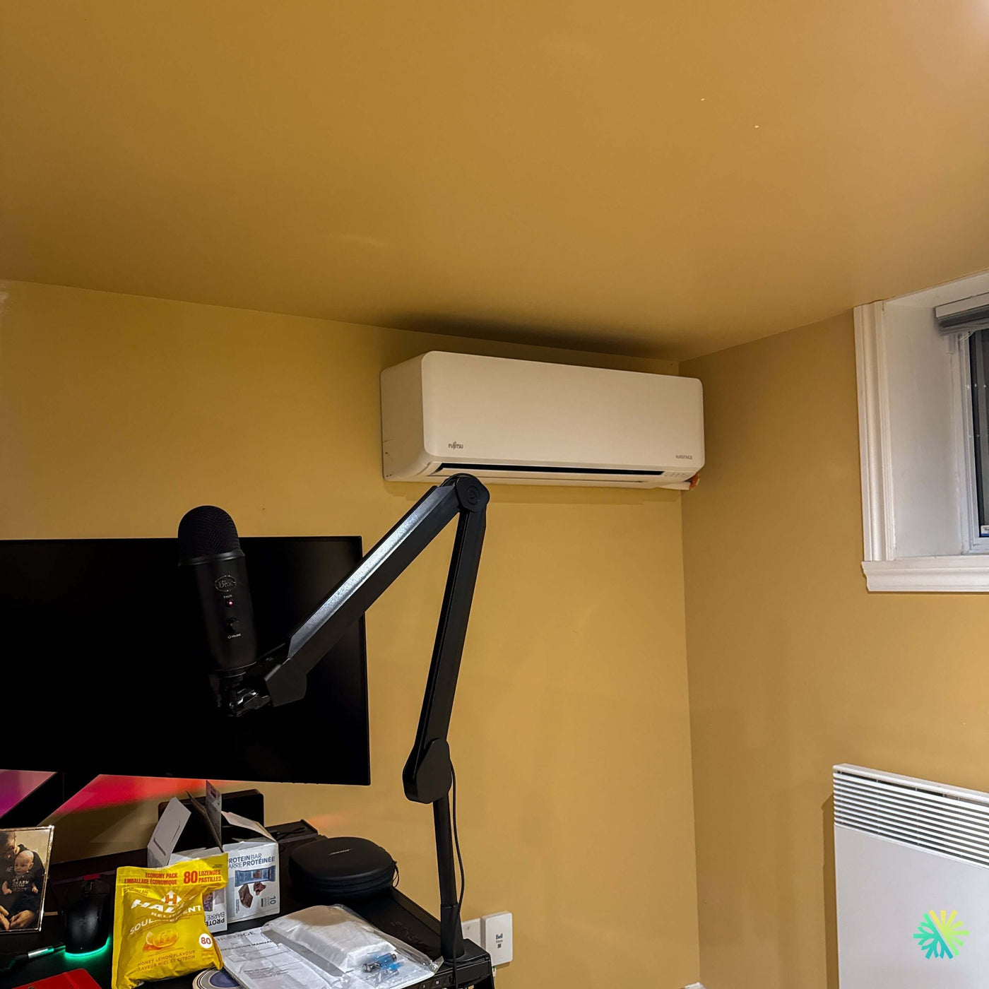 Installation d’une thermopompe murale FUJITSU ORION XLTH KZAH R-32 12 000 BTU à Saint-Constant