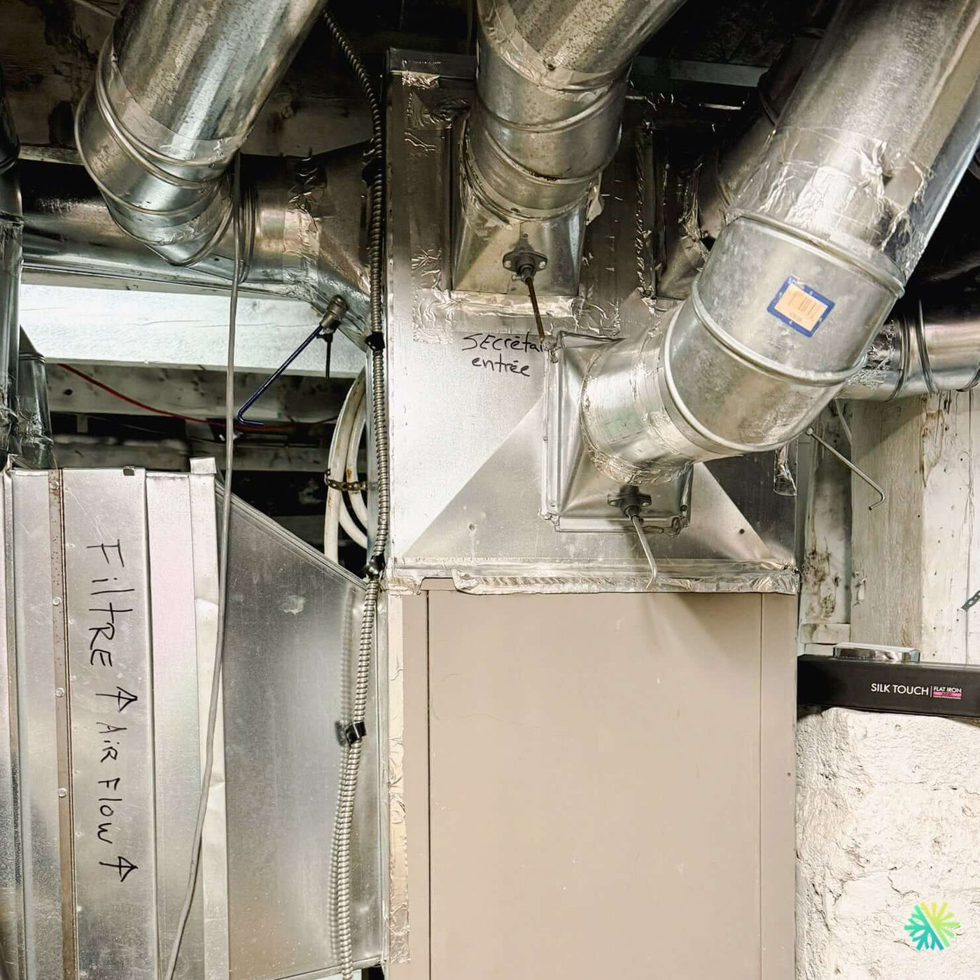 « Maison hantée » à Montréal ou simple problème de ventilation ? Découvrez la réponse surprenante