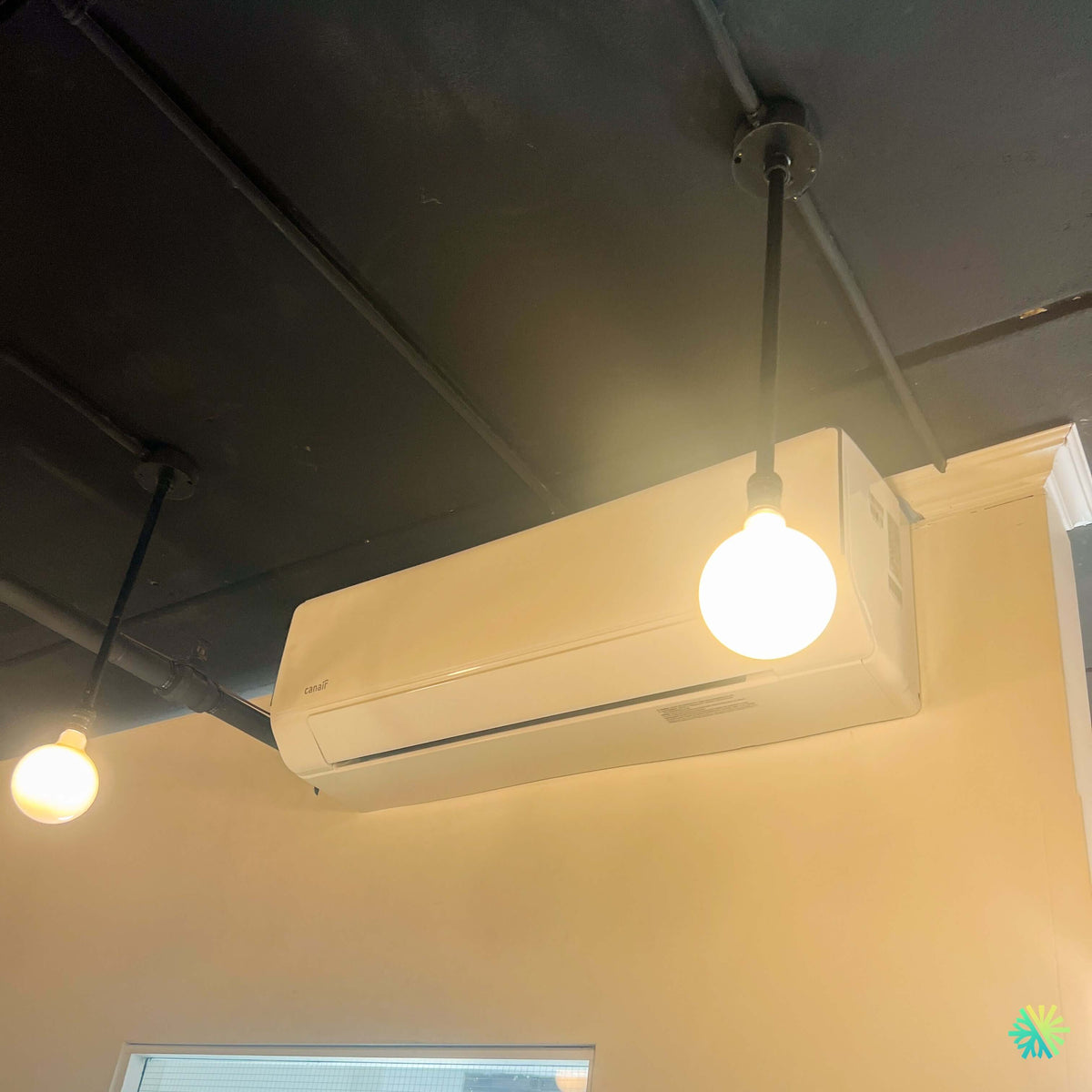 Installation d’une thermopompe murale CANAIR 4C28 à Saint-Césaire en Montérégie