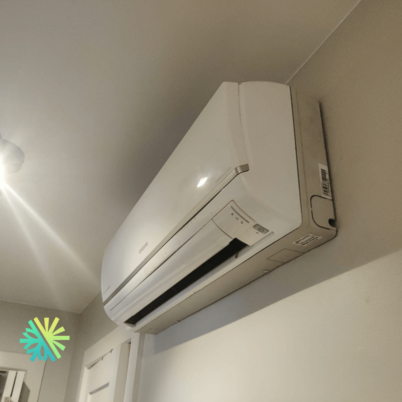 Réparation d’une thermopompe mini split Samsung à Montréal
