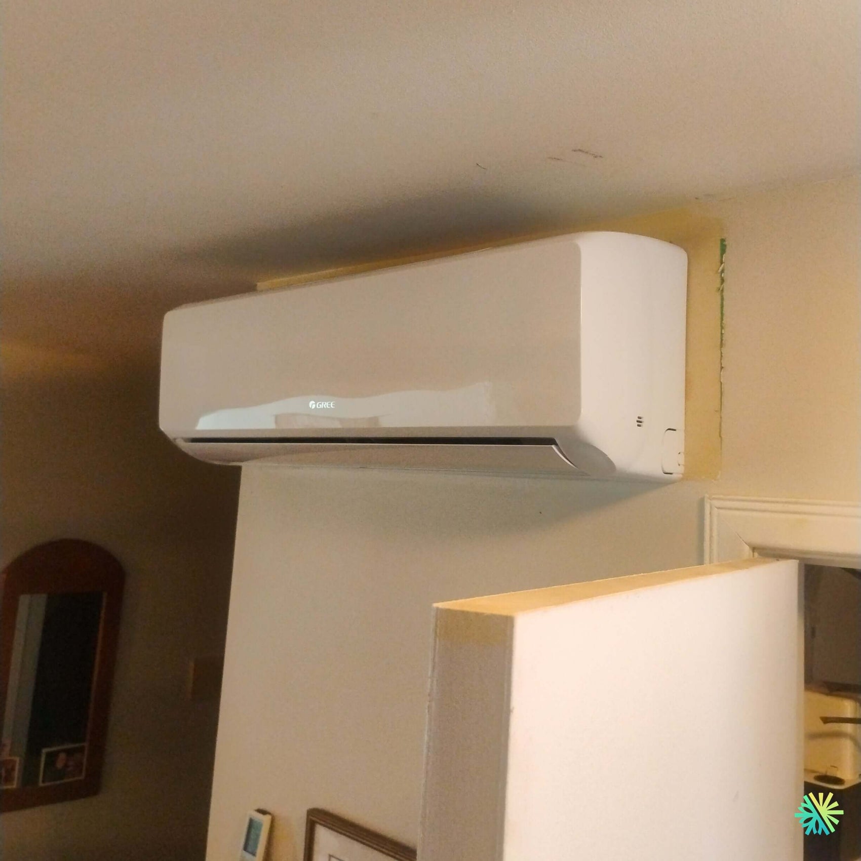 Installation d’une thermopompe GREE FREE MATCH R32 5 zones avec 5 têtes murales à Oka