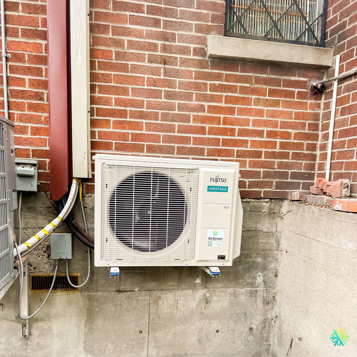 Installation d’une thermopompe murale FUJITSU AIRSTAGE ORION XLTH à Saint-Philippe sur la Rive-Sud de Montréal