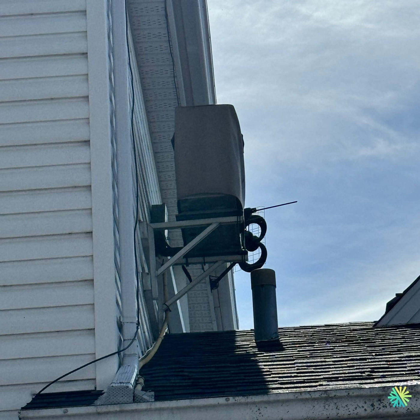 Appel de service pour une thermopompe murale Gree à Sainte-Dorothée (Laval)