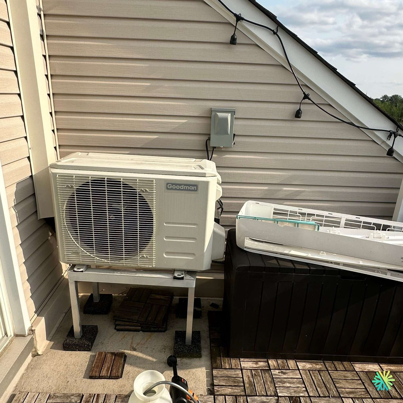 Réparation d’une thermopompe murale Goodman à Sainte-Rose