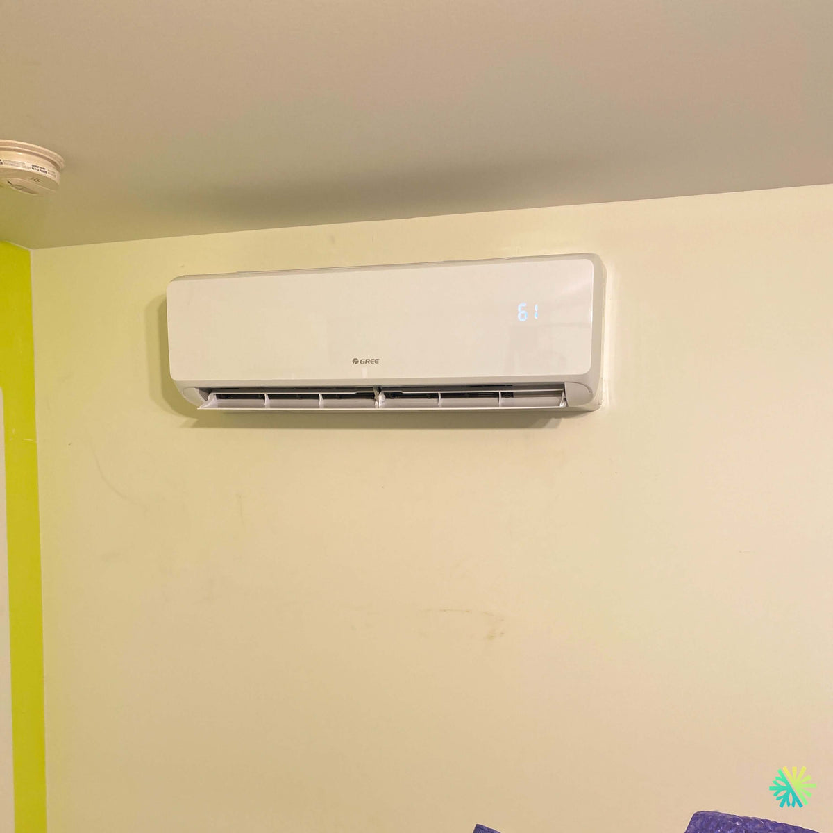Installation d’une GREE FREE MATCH R32 Thermopompe DoubleZone 2 zones, 2 têtes à Anjou, Montréal