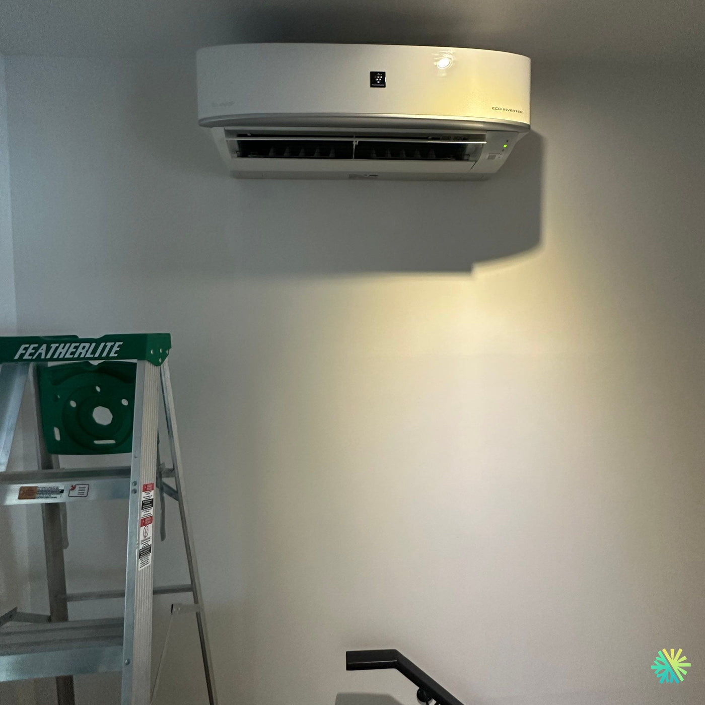 Installation d’une Sharp série ECO Inverter thermopompe murale à Laval-des-Rapides