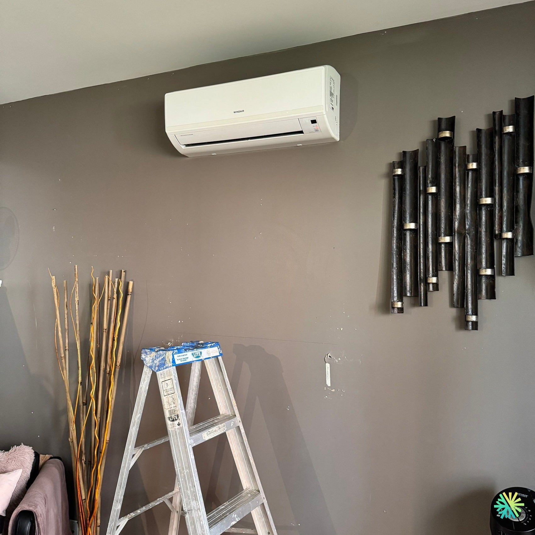 Installation d’une Windair thermopompe murale à Chomedey (Laval)