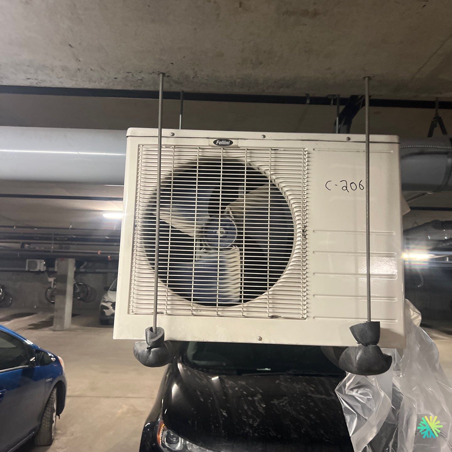 Réparation d’une thermopompe murale Fellini à Ville Mont-Royal