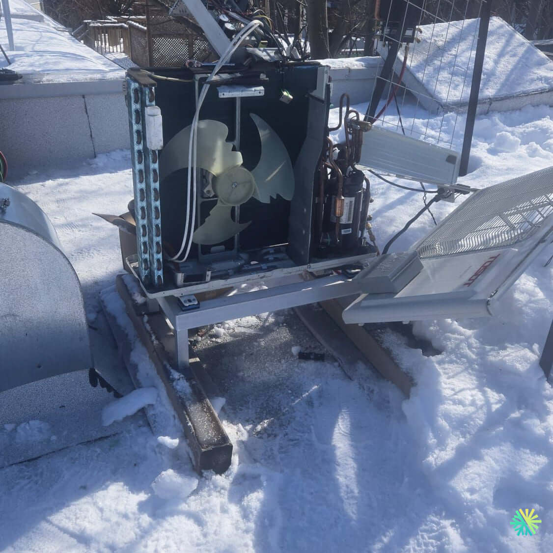 Réparation d’une thermopompe murale Fujitsu à Côte-des-Neiges–Notre-Dame-de-Grâce