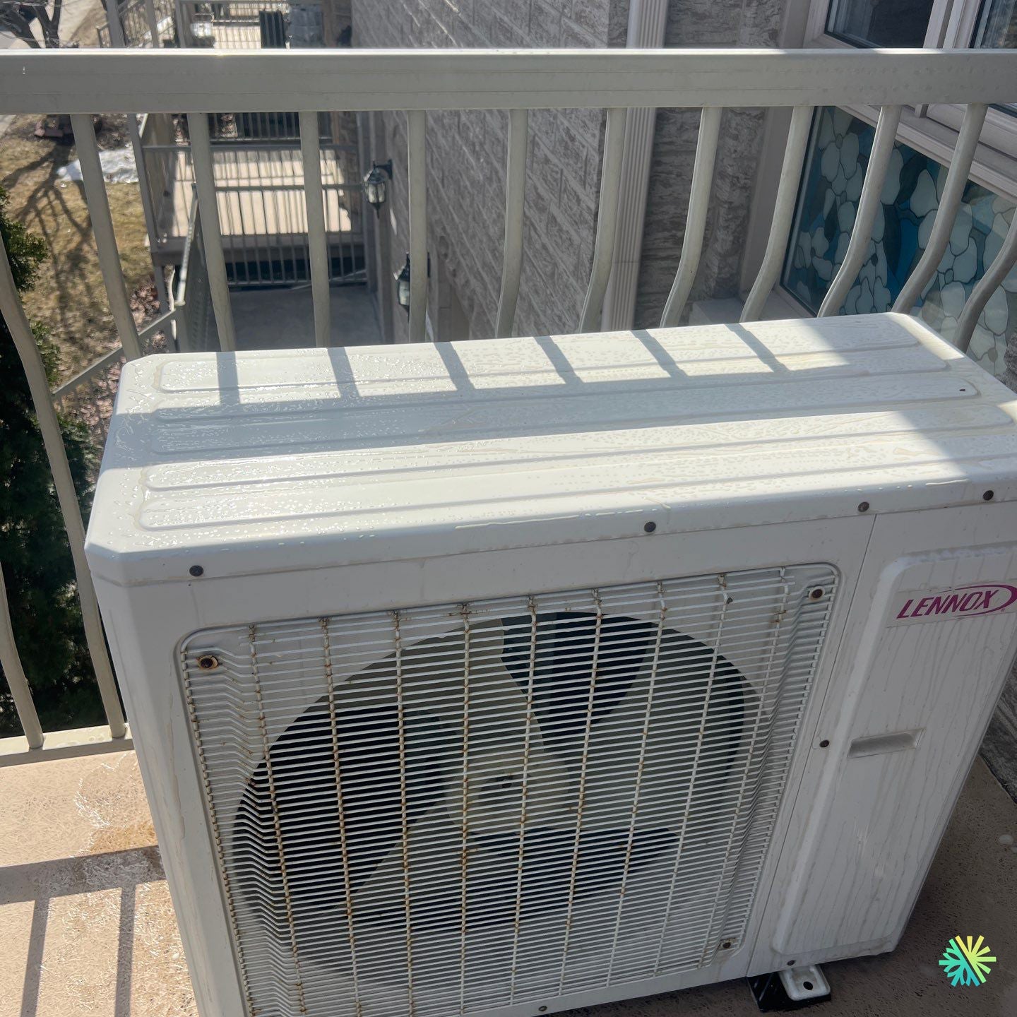 Nettoyage d’une thermopompe Lennox à Saint-Lambert