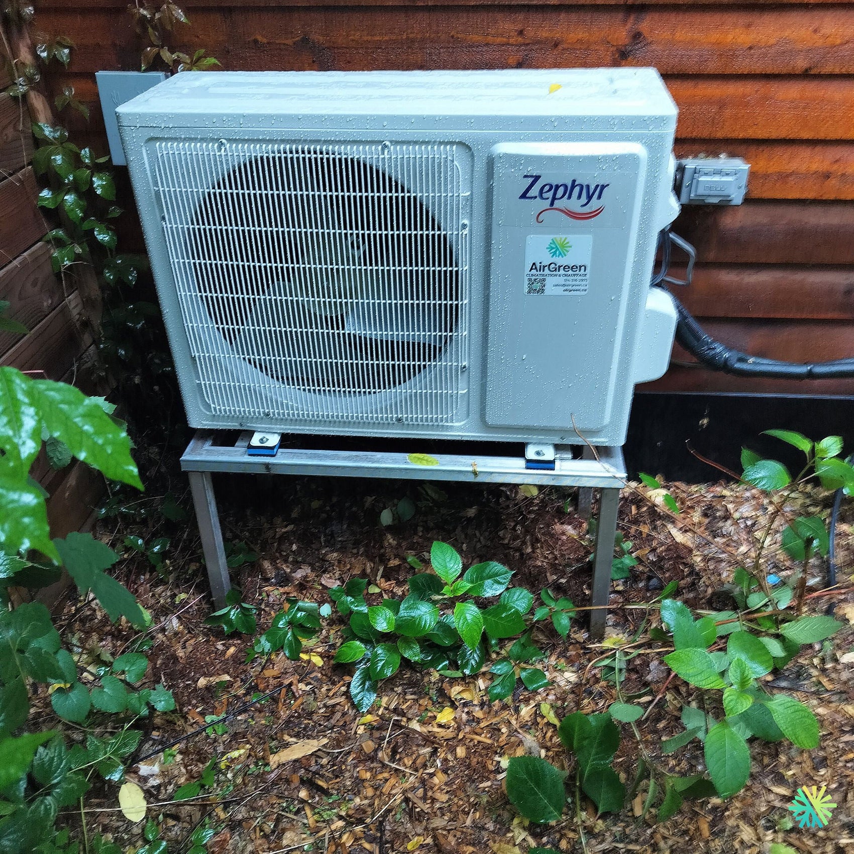 Nettoyage d’une thermopompe Zephyr à Sainte-Anne-de-Bellevue