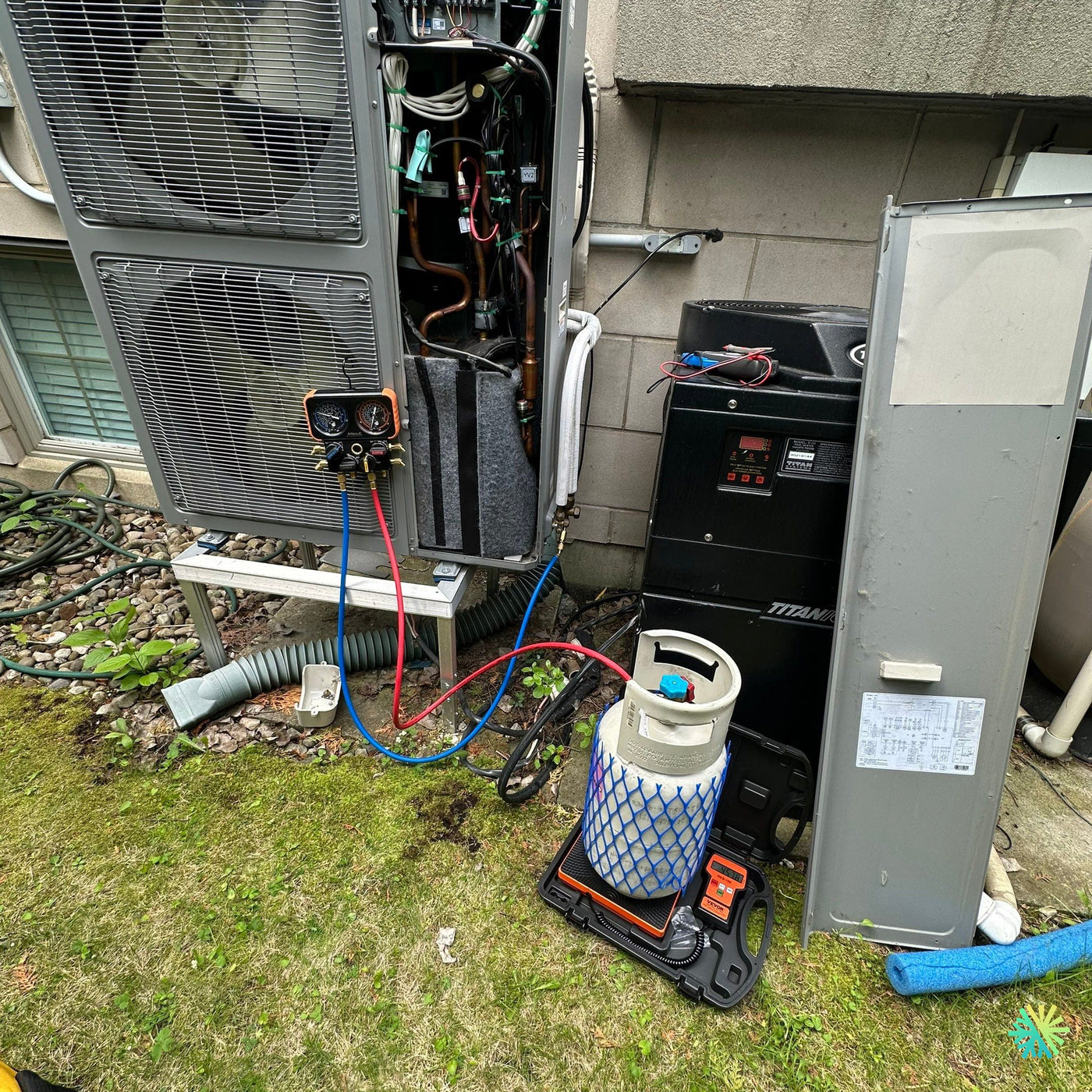 Réparation d’une thermopompe centrale Trane à Boucherville