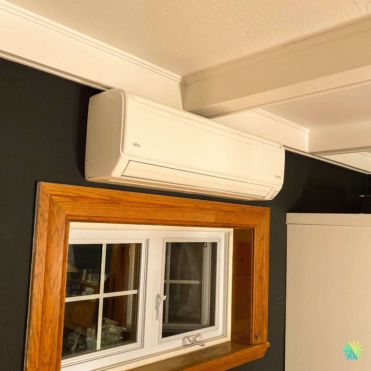 Installation d’une thermopompe murale FUJITSU KZ 12 000 BTU Mini Split à Lorraine (Rive Nord)