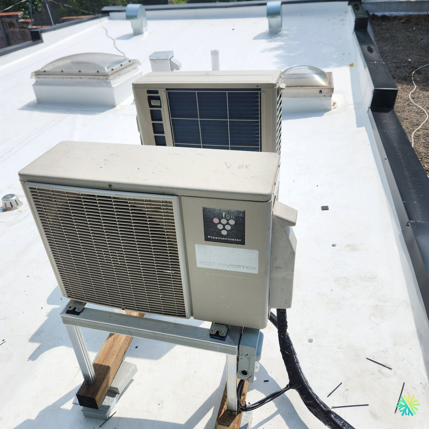 Réparation d’une thermopompe murale Sharp à Sainte-Julie