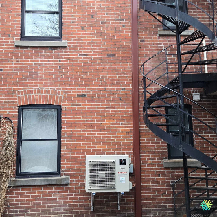 Installation d’une Sharp Eco Inverter thermopompe murale au Plateau-Mont-Royal