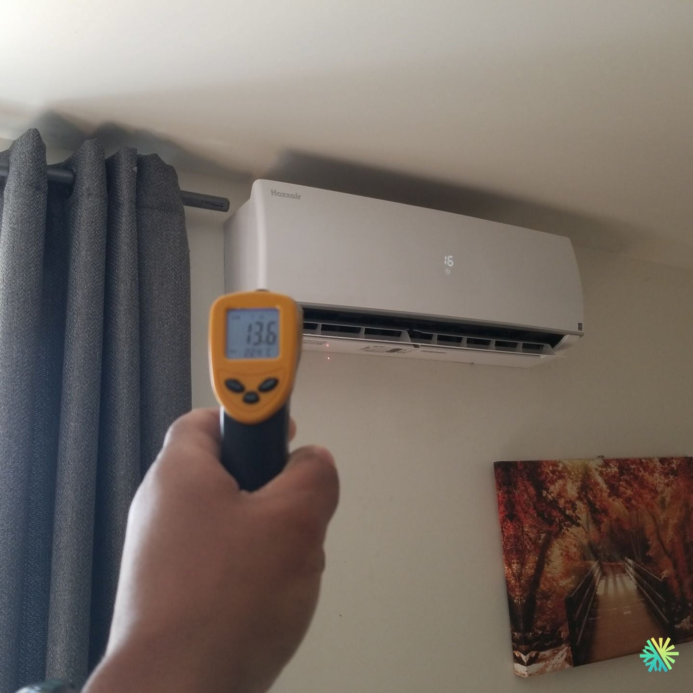 Installation d’une Haxxair thermopompe murale à Griffintown (Le Sud-Ouest)