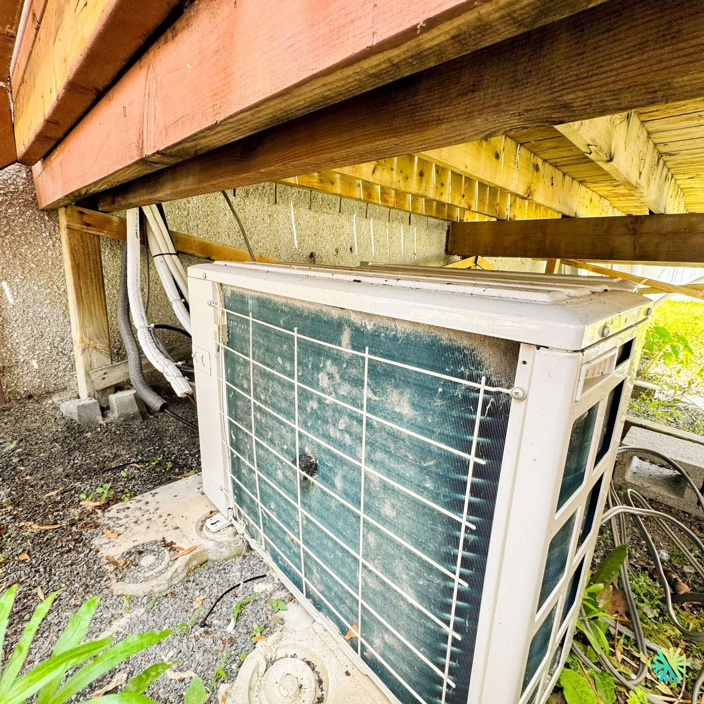 Pourquoi certaines maisons consomment plus avec une thermopompe ? L’effet des fuites d’air mal comprises