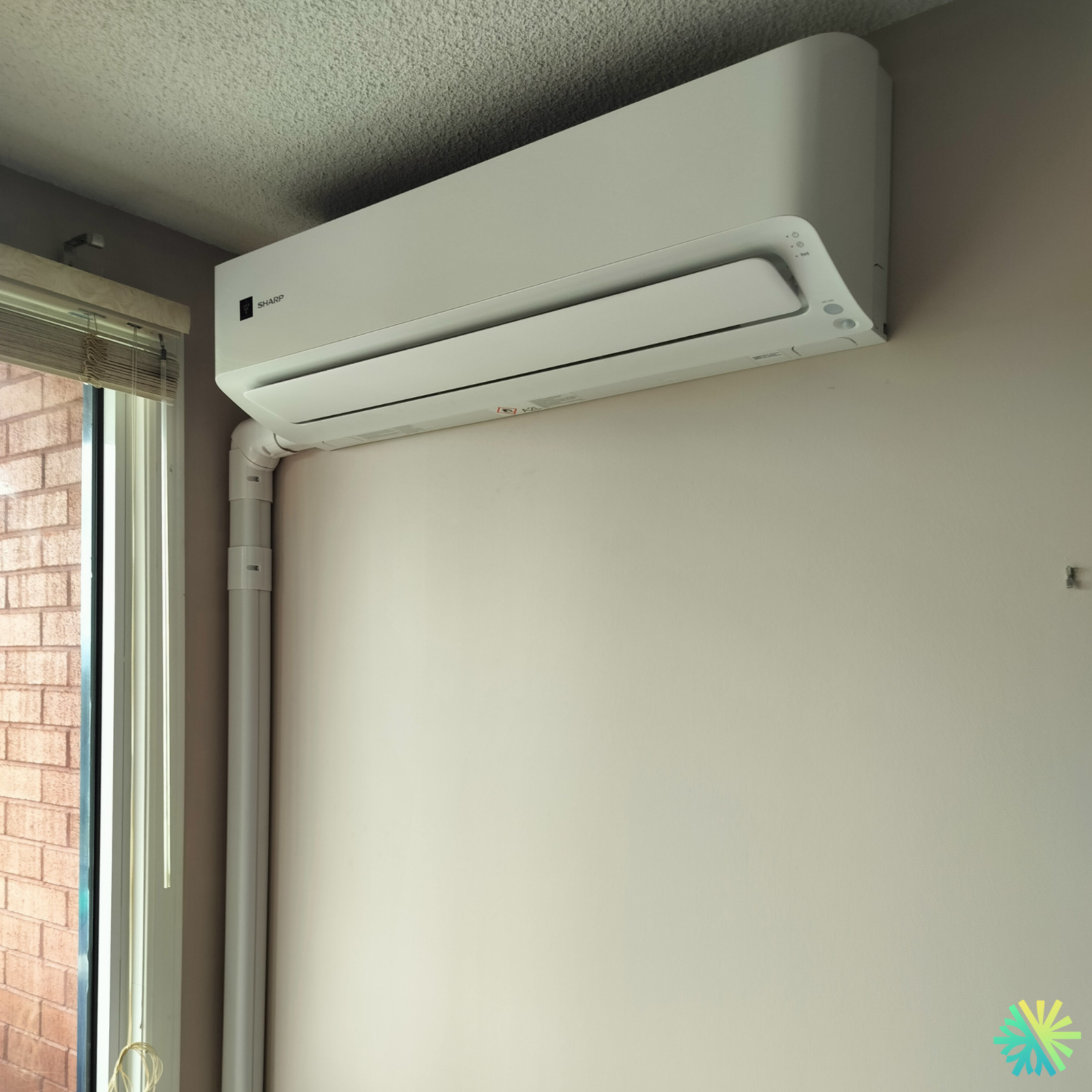 Installation d’une thermopompe murale Sharp ZU1 à Rosemont–La Petite-Patrie (Montréal)