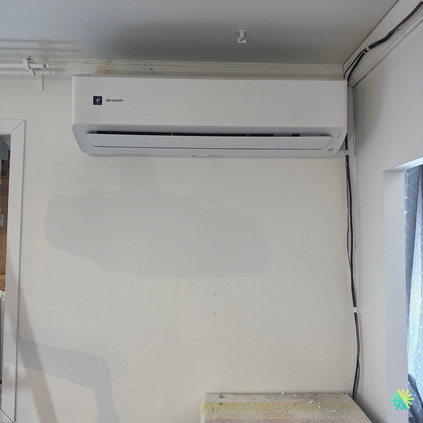 Installation d’une Sharp ZU1 thermopompe murale à Rosemont–La Petite-Patrie