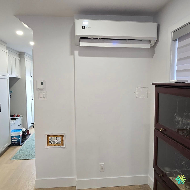 Installation d’une Sharp ZU1 thermopompe murale à Sainte-Dorothée (Laval)